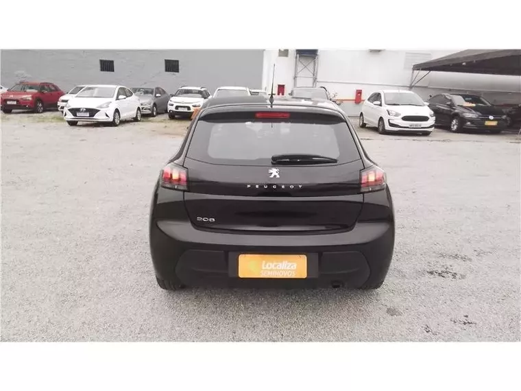 Peugeot 208 Preto 4