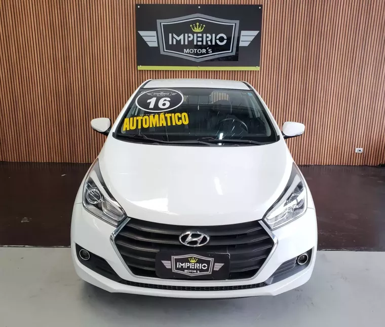 Hyundai HB20 Branco 12