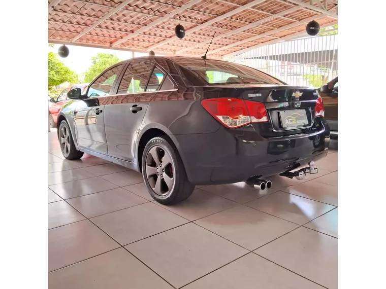 Chevrolet Cruze Preto 2