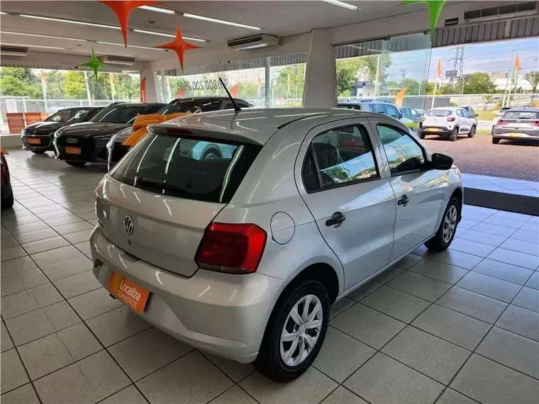 Volkswagen Gol Prata 7