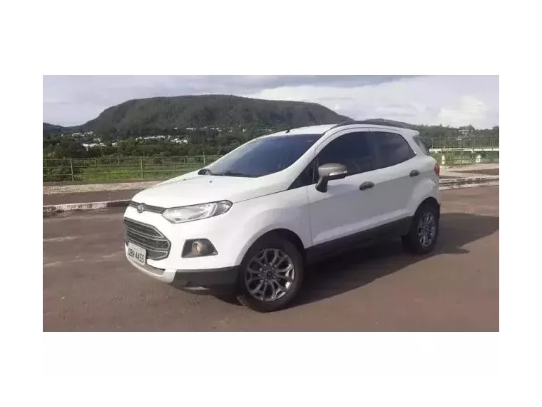 Ford Ecosport Branco 6