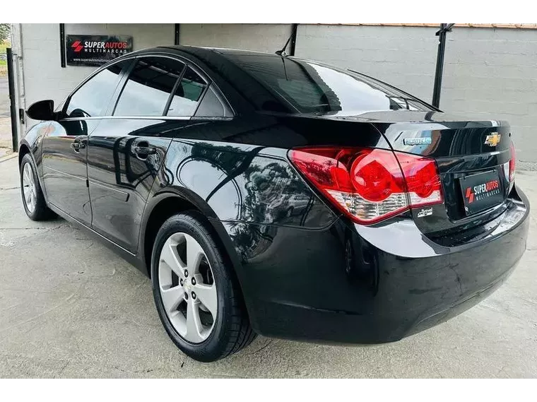 Chevrolet Cruze Preto 14