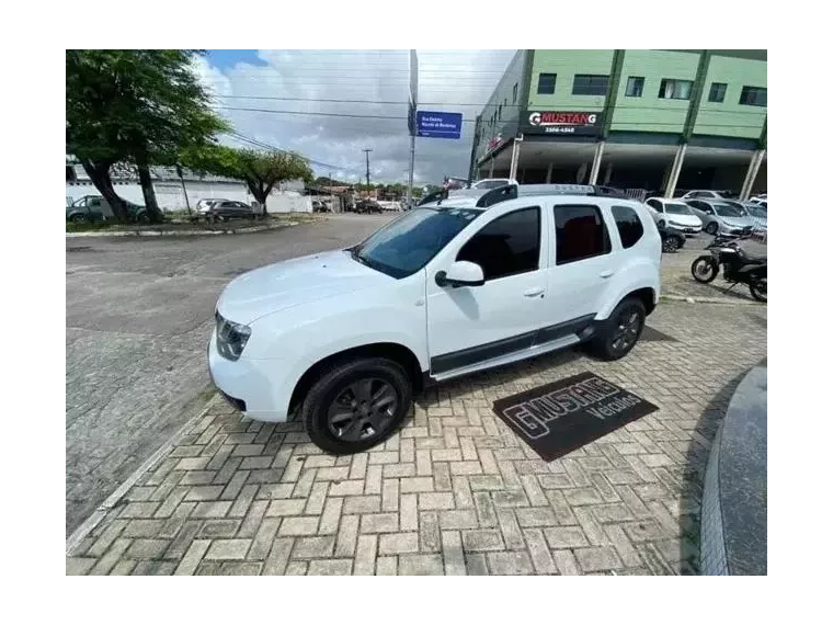 Renault Duster Branco 5