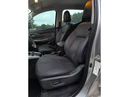 Mitsubishi L200 Triton