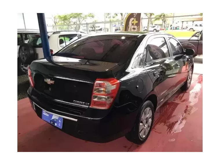 Chevrolet Cobalt Preto 7