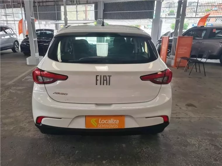 Fiat Argo Branco 11