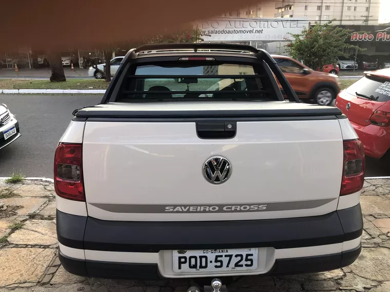 Volkswagen Saveiro Branco 34