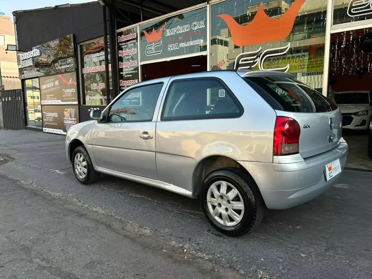 Volkswagen Gol Prata 7