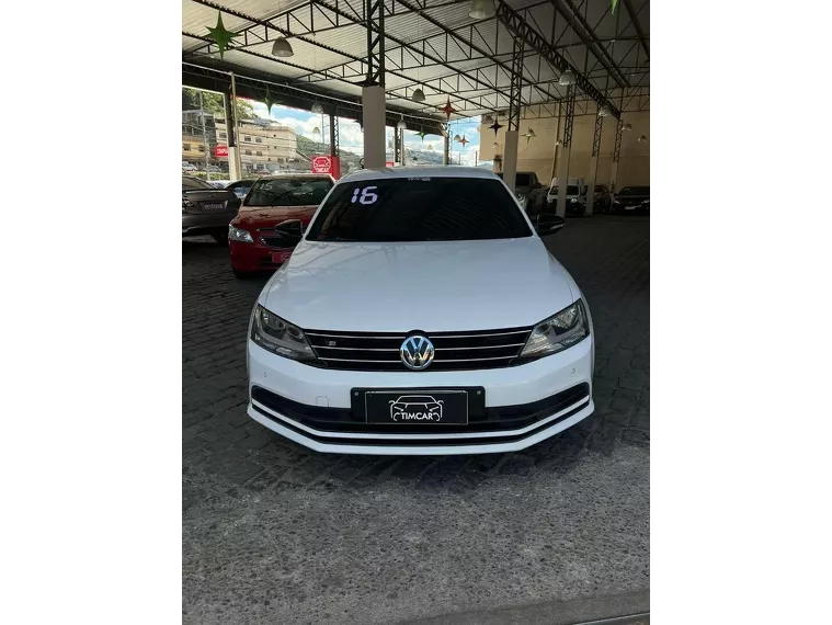 Volkswagen Jetta Branco 8