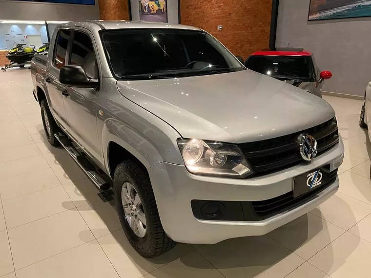 Volkswagen Amarok Prata 2