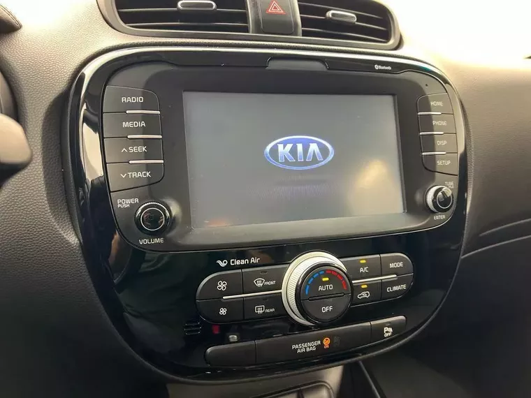 KIA Soul Preto 14