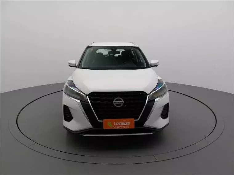 Nissan Kicks Branco 8