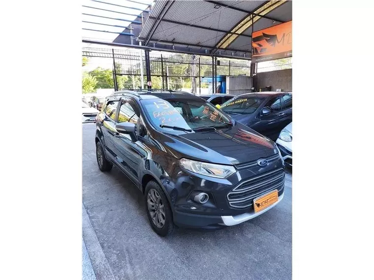 Ford Ecosport Preto 6