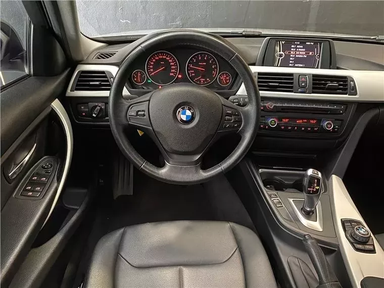 BMW 320i Prata 10