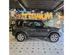 Mitsubishi Pajero TR4