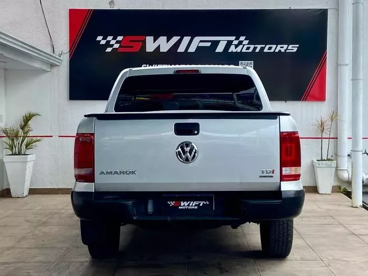 Volkswagen Amarok Prata 5