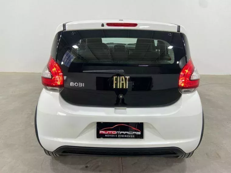 Fiat Mobi Branco 10