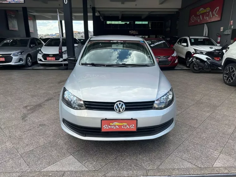 Volkswagen Gol Prata 2