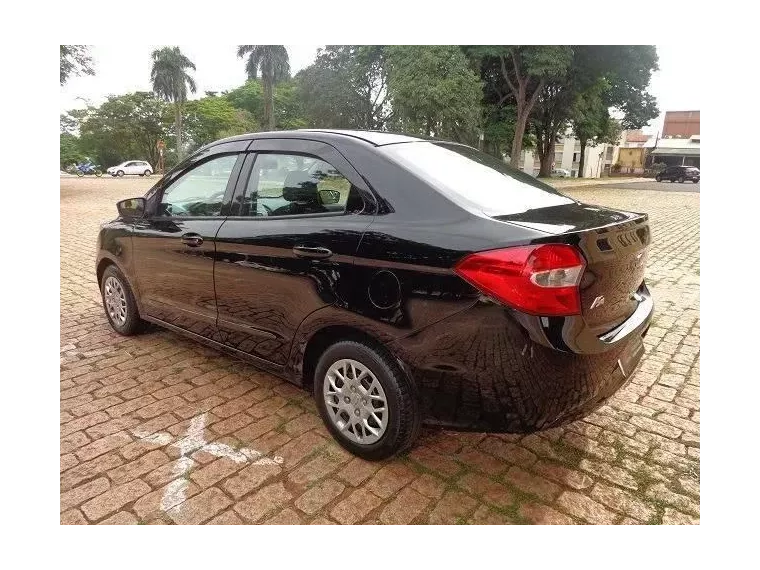 Ford KA Preto 5