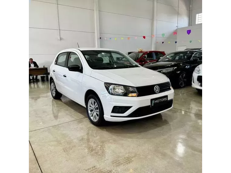 Volkswagen Gol Branco 2