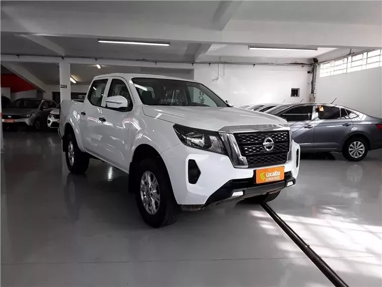 Nissan Frontier Branco 9