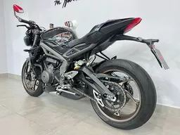 Triumph Street Triple
