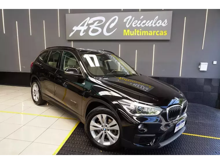 BMW X1 Preto 1