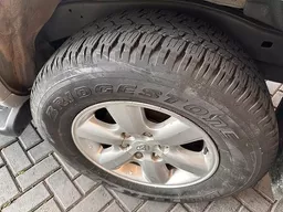 Toyota Hilux SW4
