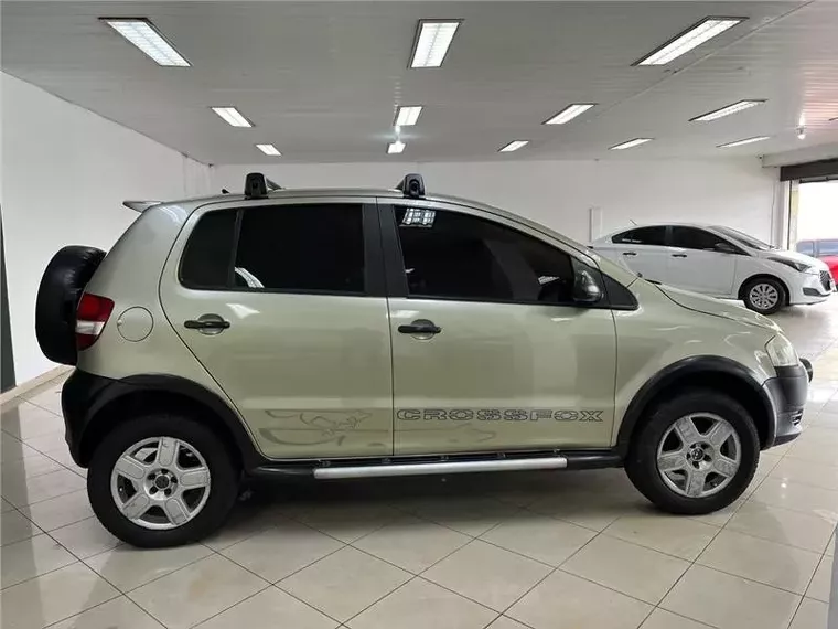 Volkswagen Crossfox Bege 5