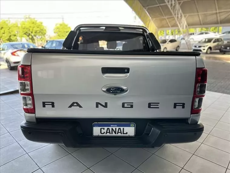 Ford Ranger Prata 2