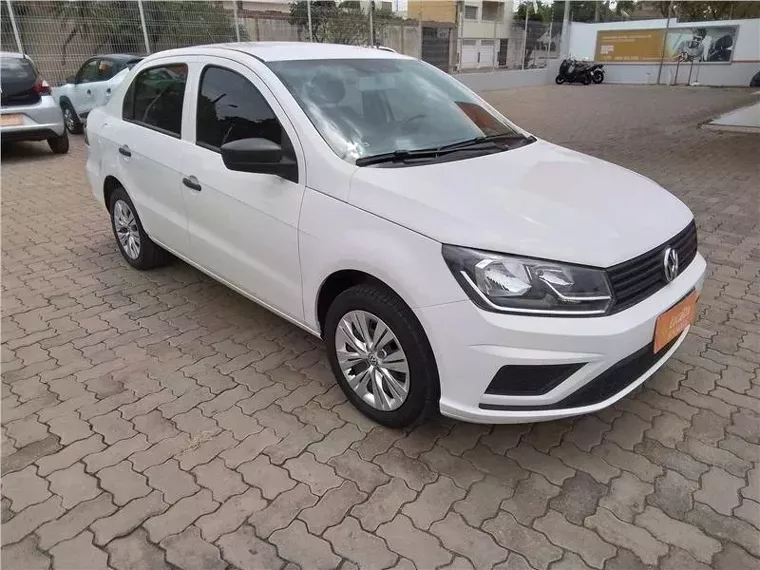 Volkswagen Voyage Branco 1