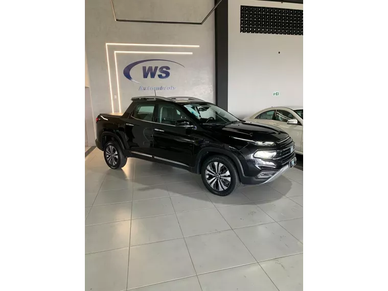 Fiat Toro Preto 1