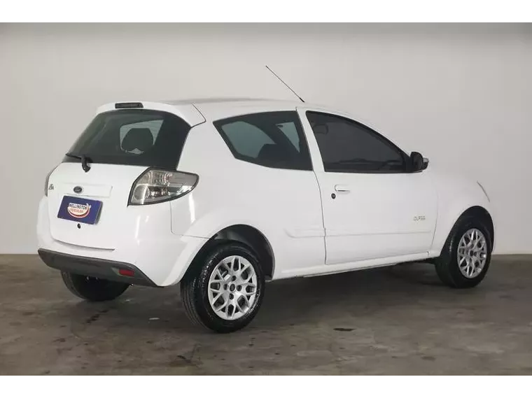 Ford KA Branco 5