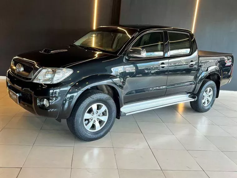 Toyota Hilux Preto 7