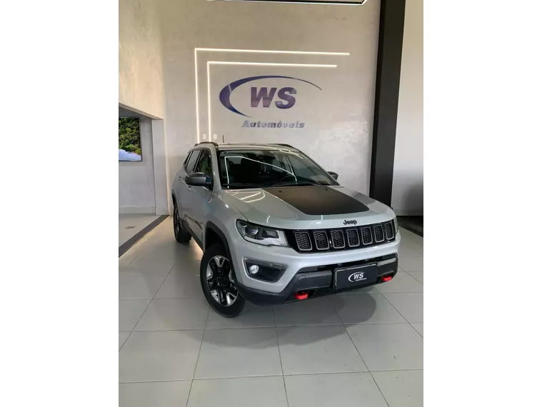 Jeep Compass Prata 1