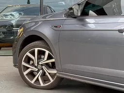 Volkswagen Polo Hatch