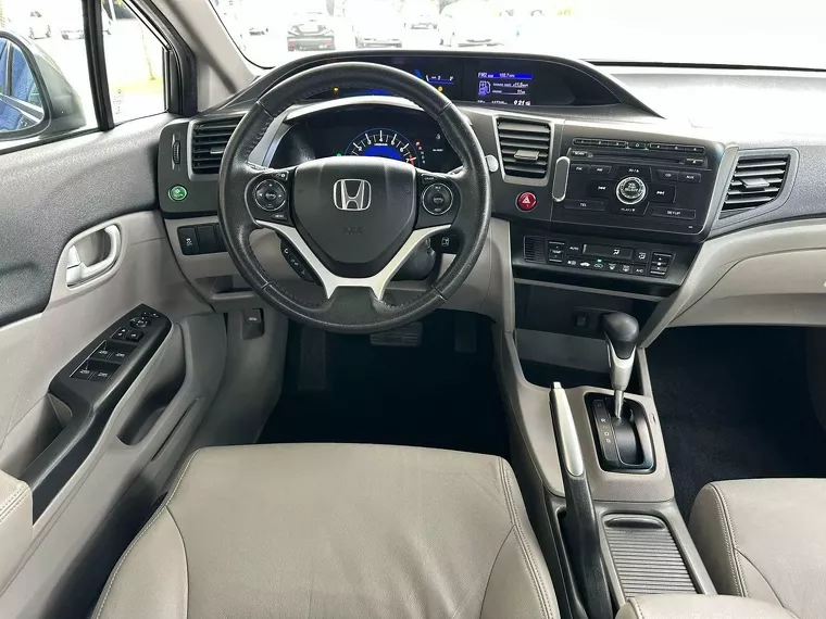 Honda Civic Cinza 9