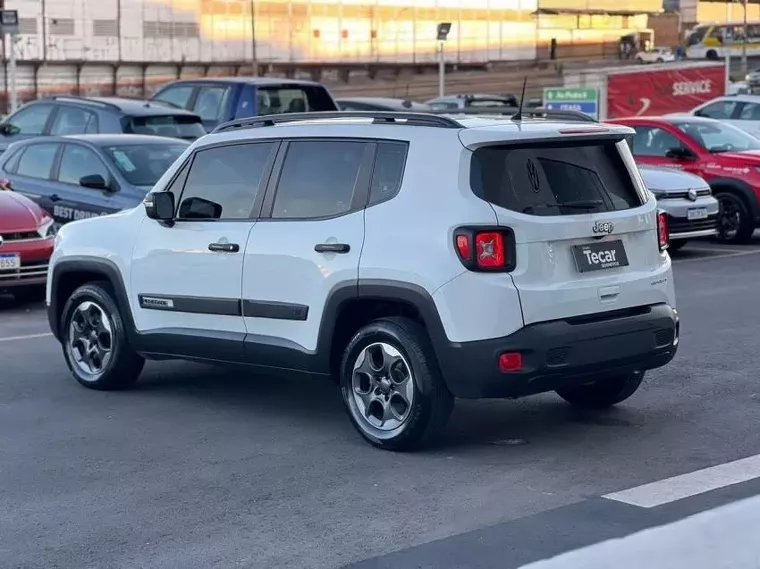 Jeep Renegade Branco 18