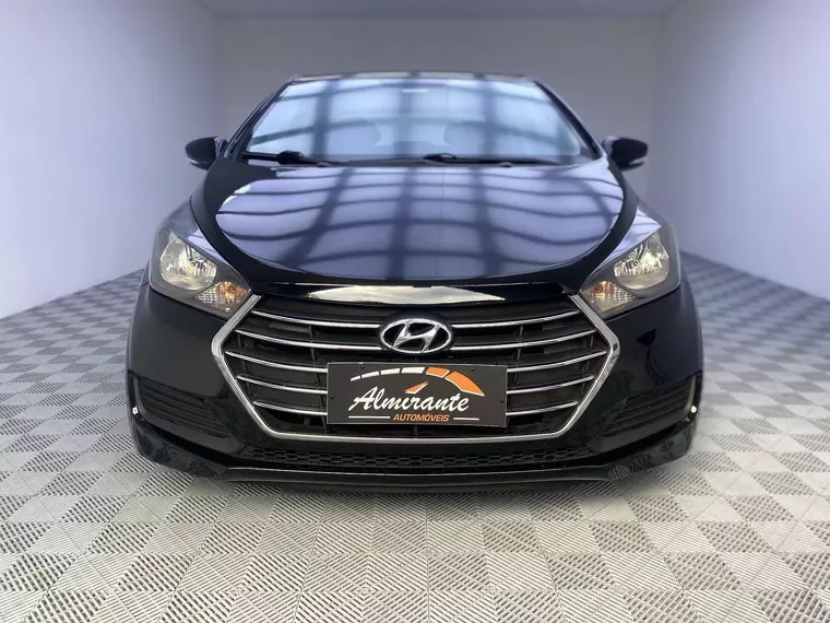 Hyundai HB20S Preto 2