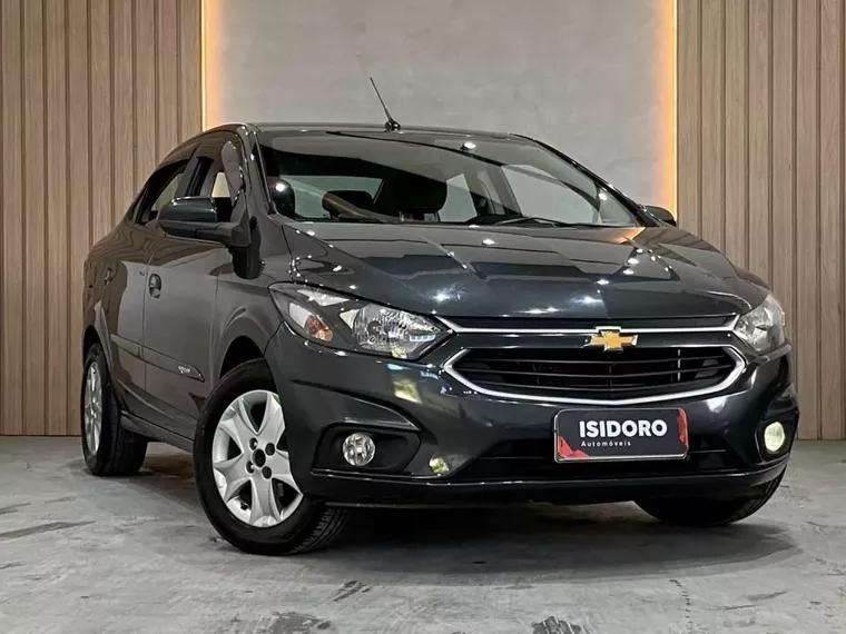 Chevrolet Prisma Cinza 2