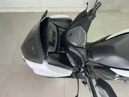 Yamaha Nmax