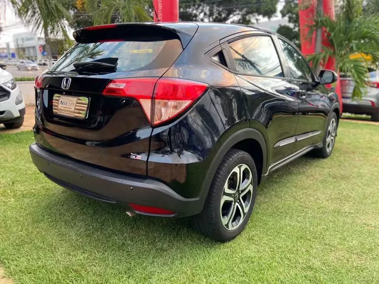 Honda HR-V Preto 8