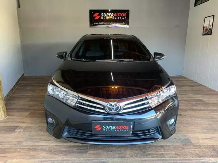 Toyota Corolla Preto 4