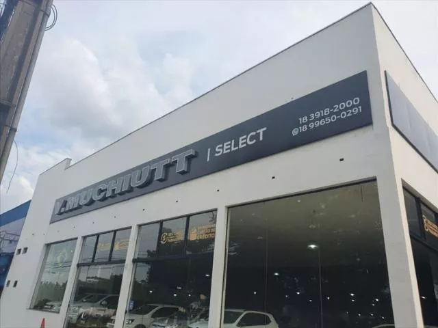 logo V. Muchiutt Select