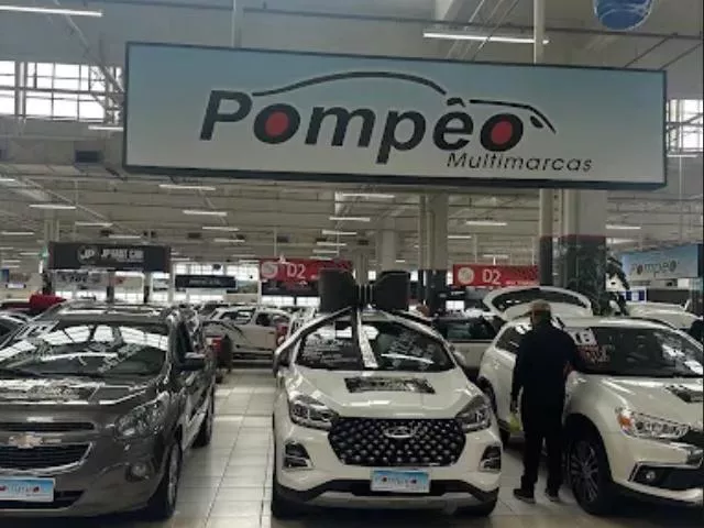 logo Pompeo Multimarcas