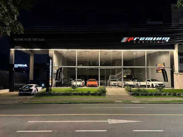 logo Premium Curitiba