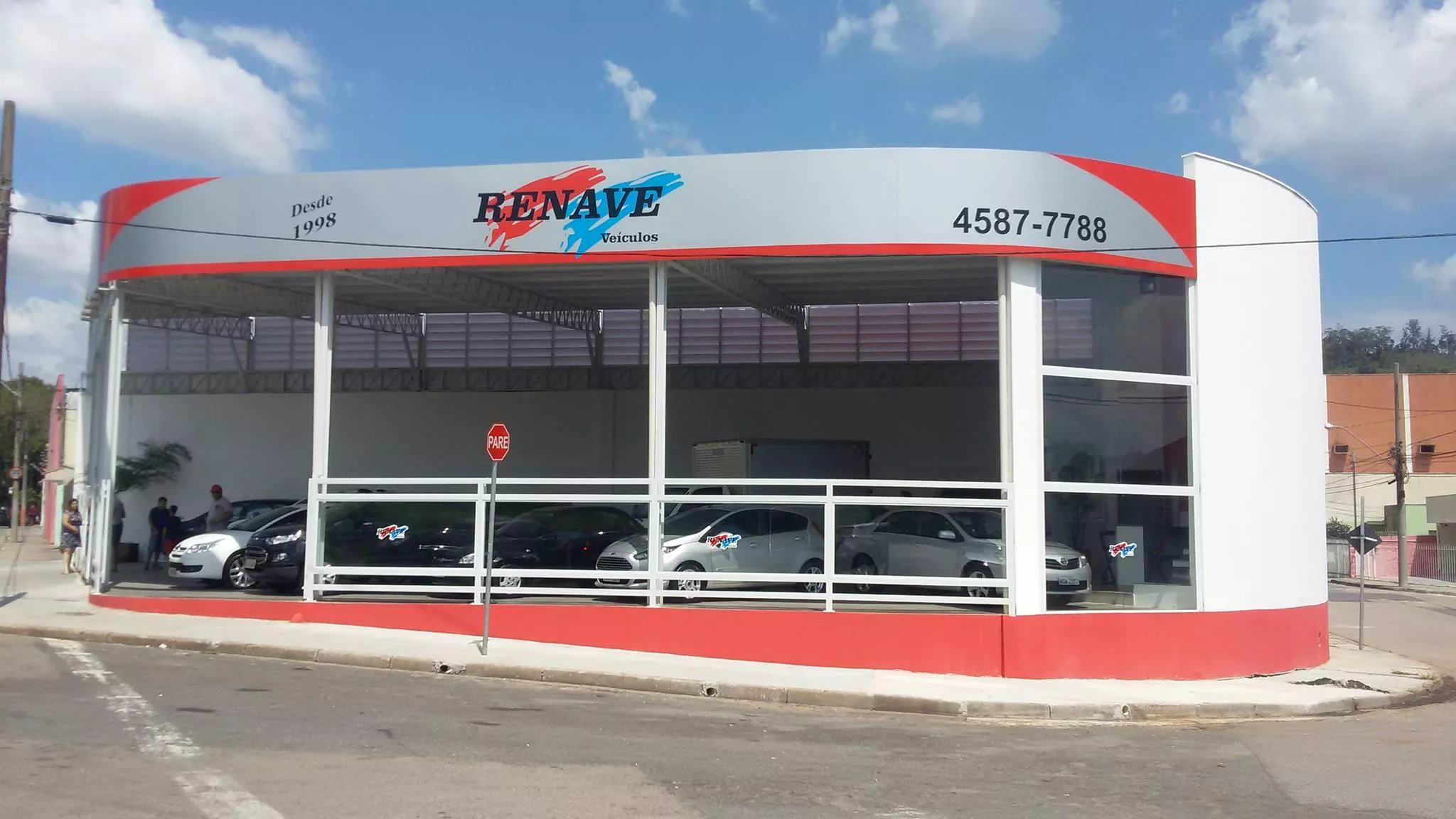 logo Renave Veículos