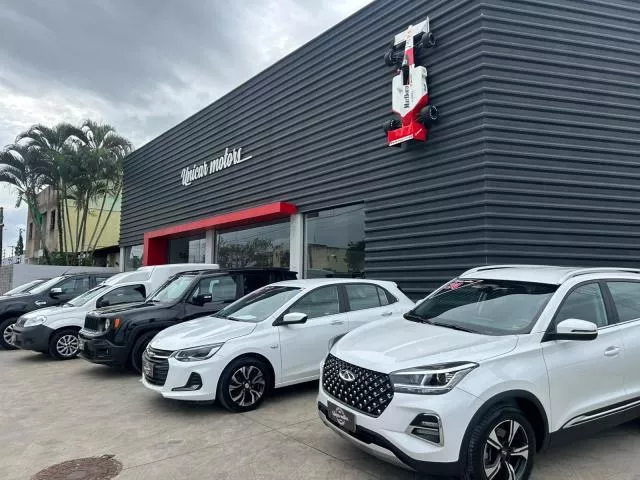 logo Unicar Motors