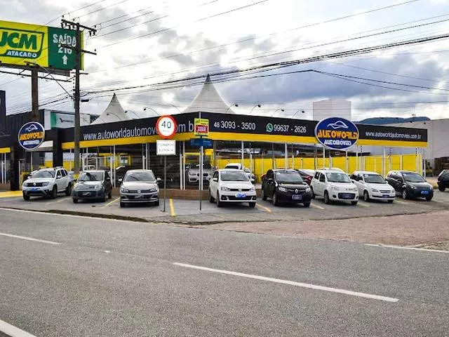 logo Auto World Automoveis
