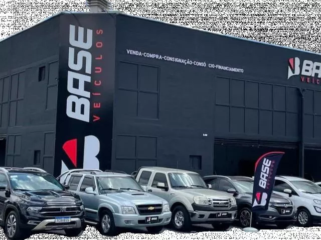 logo Base Veículos